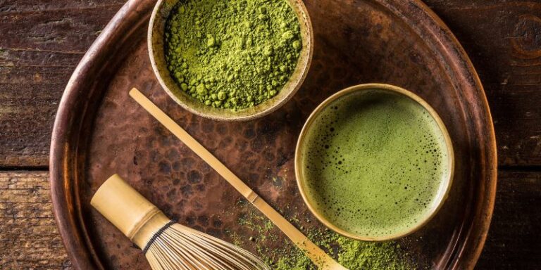 آیا چای ماچا برای تقویت مو مفید است؟ بررسی علمی خواص ماچا برای رشد و سلامت موه