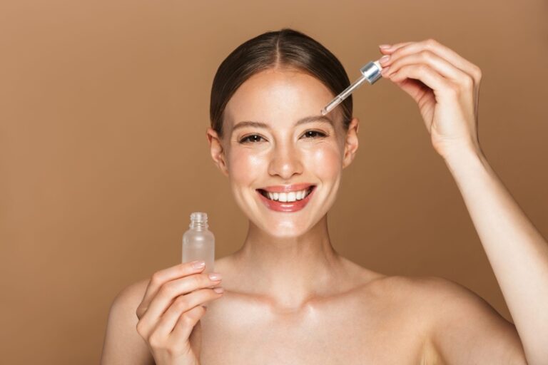 مرطوب‌ کننده‌ های طبیعی مناسب برای انواع پوست و نکات استفاده ایمن