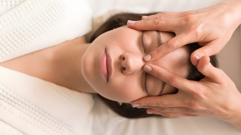 دلیل ورم صورت چیست و چگونه می‌ توان از آن جلوگیری کرد؟